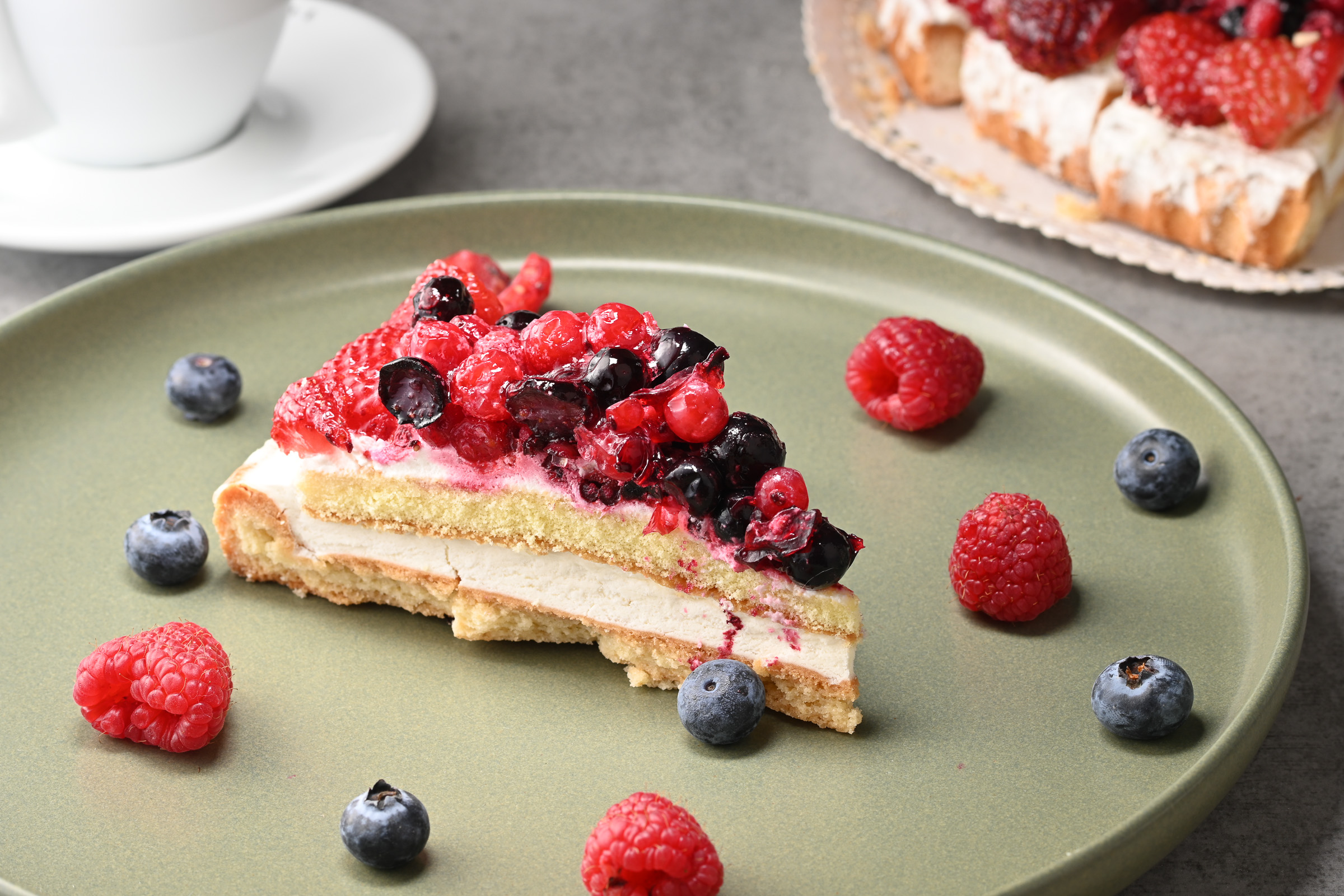 Italian frozen cake with forest fruits